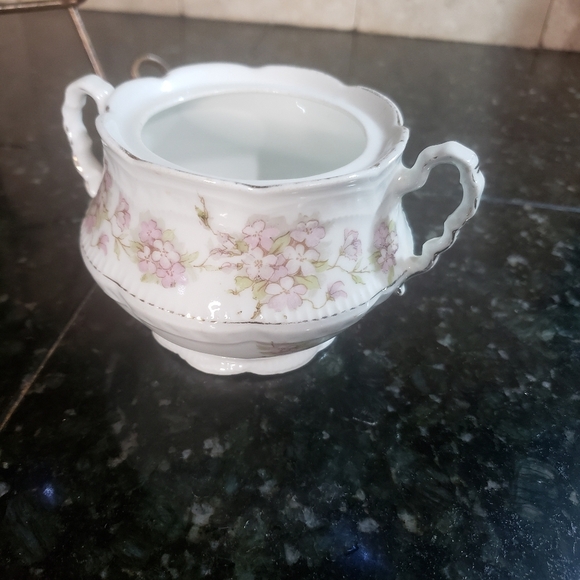 Vintage dainty sugar bowl - Picture 3 of 5